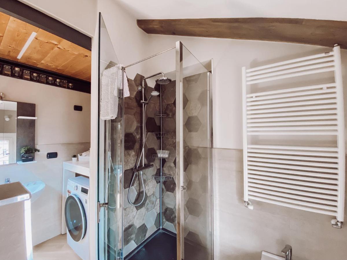 Historic Center Charming Apartment Free Wi-Fi 사비갈리노 외부 사진