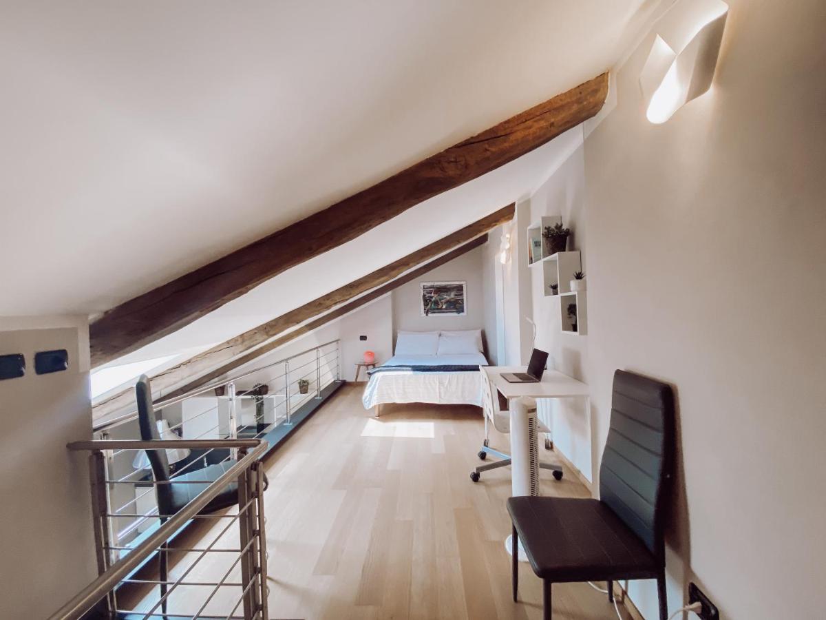 Historic Center Charming Apartment Free Wi-Fi 사비갈리노 외부 사진